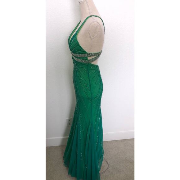 David's Bridal Emerald and Silver Beaded Cutout Prom of Formal Gown - XS - Picture 2 of 6